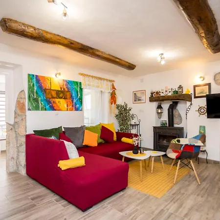 Holiday home Svjetlana