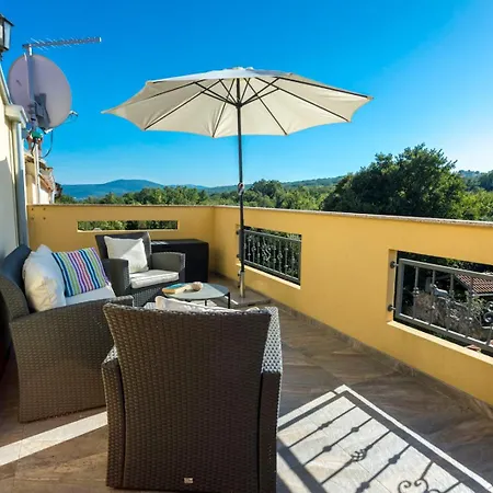 Svjetlana Feriehus *